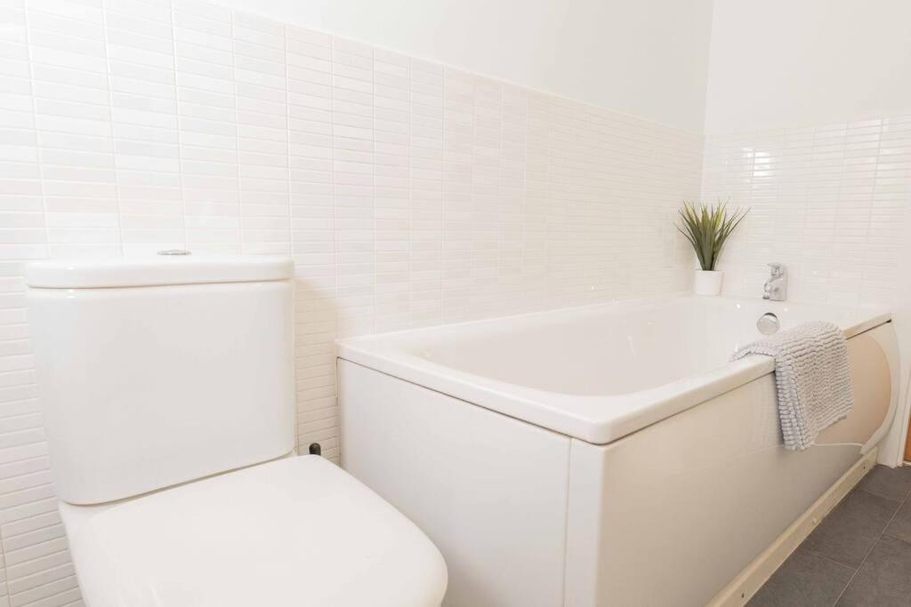 Beautiful 2 Bed In Central Birmingham: A Hidden Gem! Esterno foto